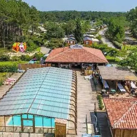Campsite 4 Etoiles - Piscine - Eebibe Saint-Michel-Escalus